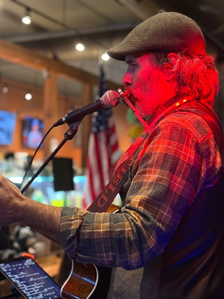 Tom Campbell at Treehouse Pub & Eatery (Bell & Field)