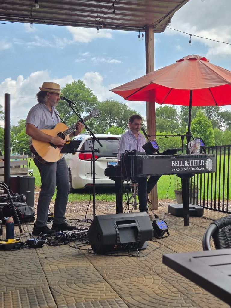 Audience photo for Tres Rojas Winery
